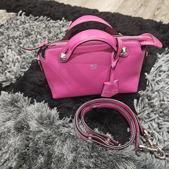 Authentic fendi mini bag - Picture 11 of 14